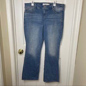 Torrid Slim Boot Cut Size 18S Jean
